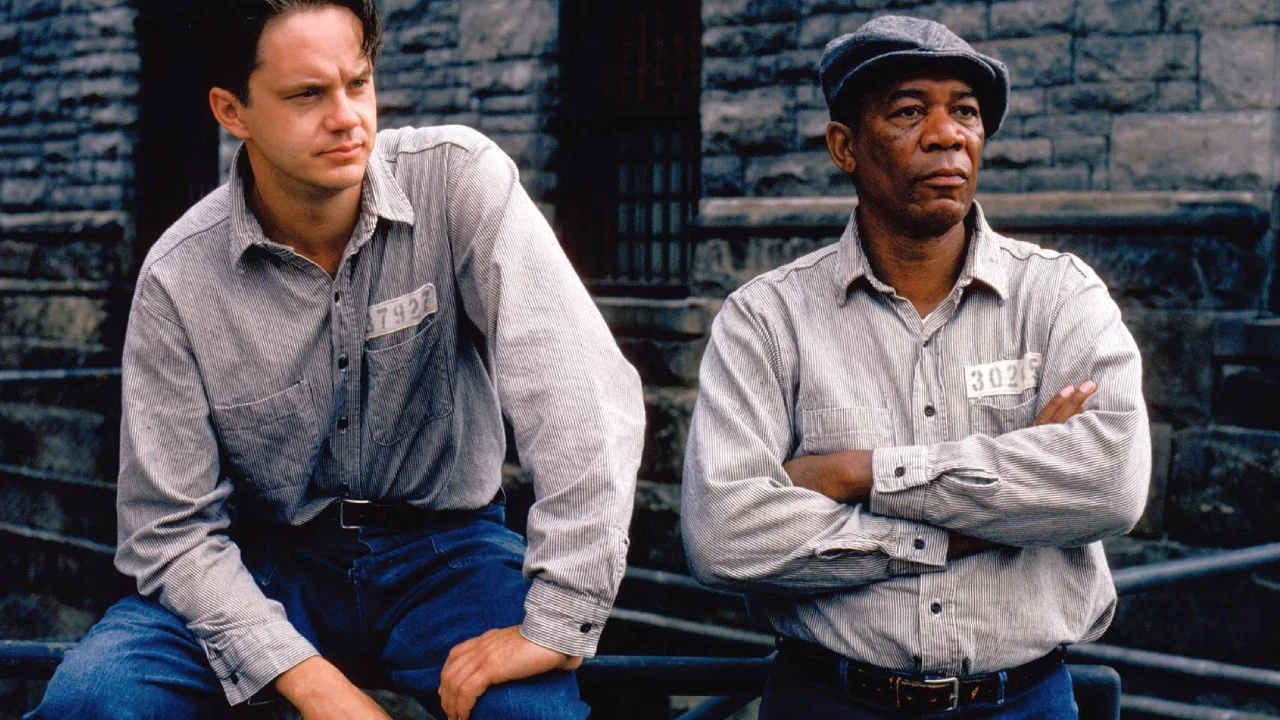 ۱. رستگاری در شاوشنک (The Shawshank Redemption)